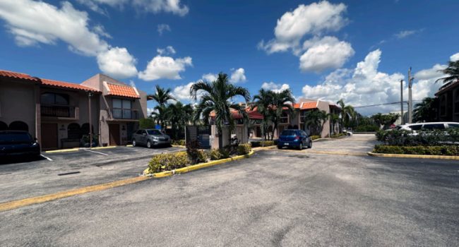 rivierahomescondo_01